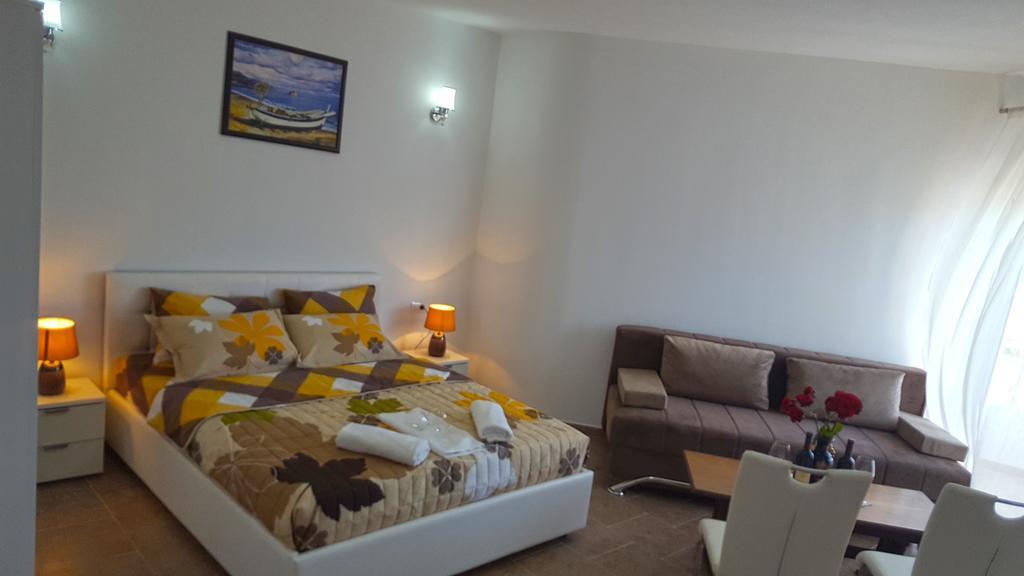 Apartments Sirena 乌尔齐尼 外观 照片