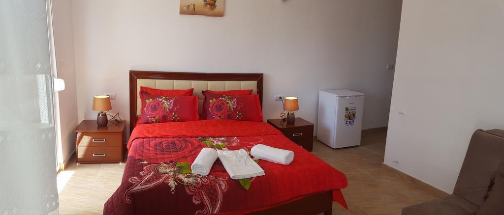 Apartments Sirena 乌尔齐尼 外观 照片